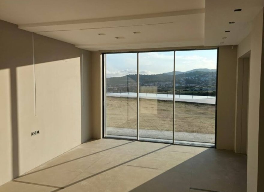 Новострой - Вилла - Тейа