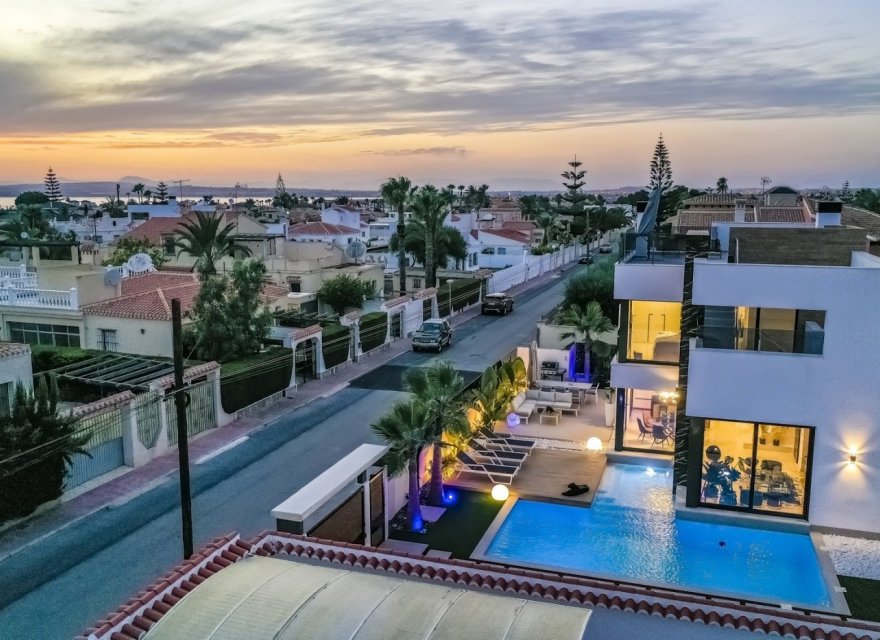 Новострой - Вилла - Torrevieja - Torreta Florida