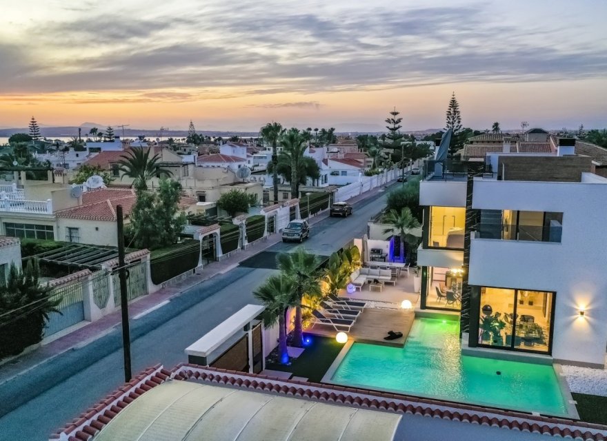 Новострой - Вилла - Torrevieja - Torreta Florida