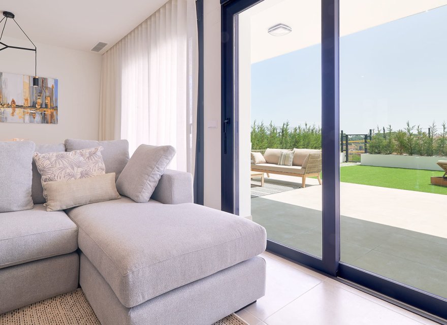 Nowa konstrukcja - Bungalow - Еstepona - Estepona