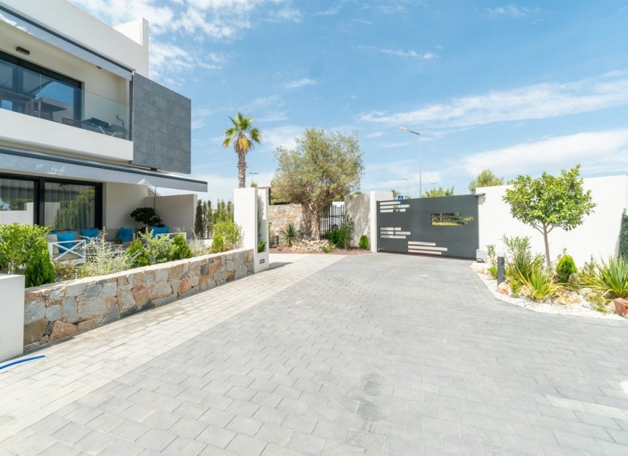 Nowa konstrukcja - Bungalow - Torrevieja - Los Balcones