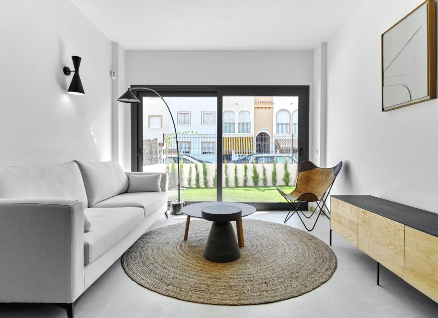 Nowa konstrukcja - Bungalow - Torrevieja - Villa Amalia