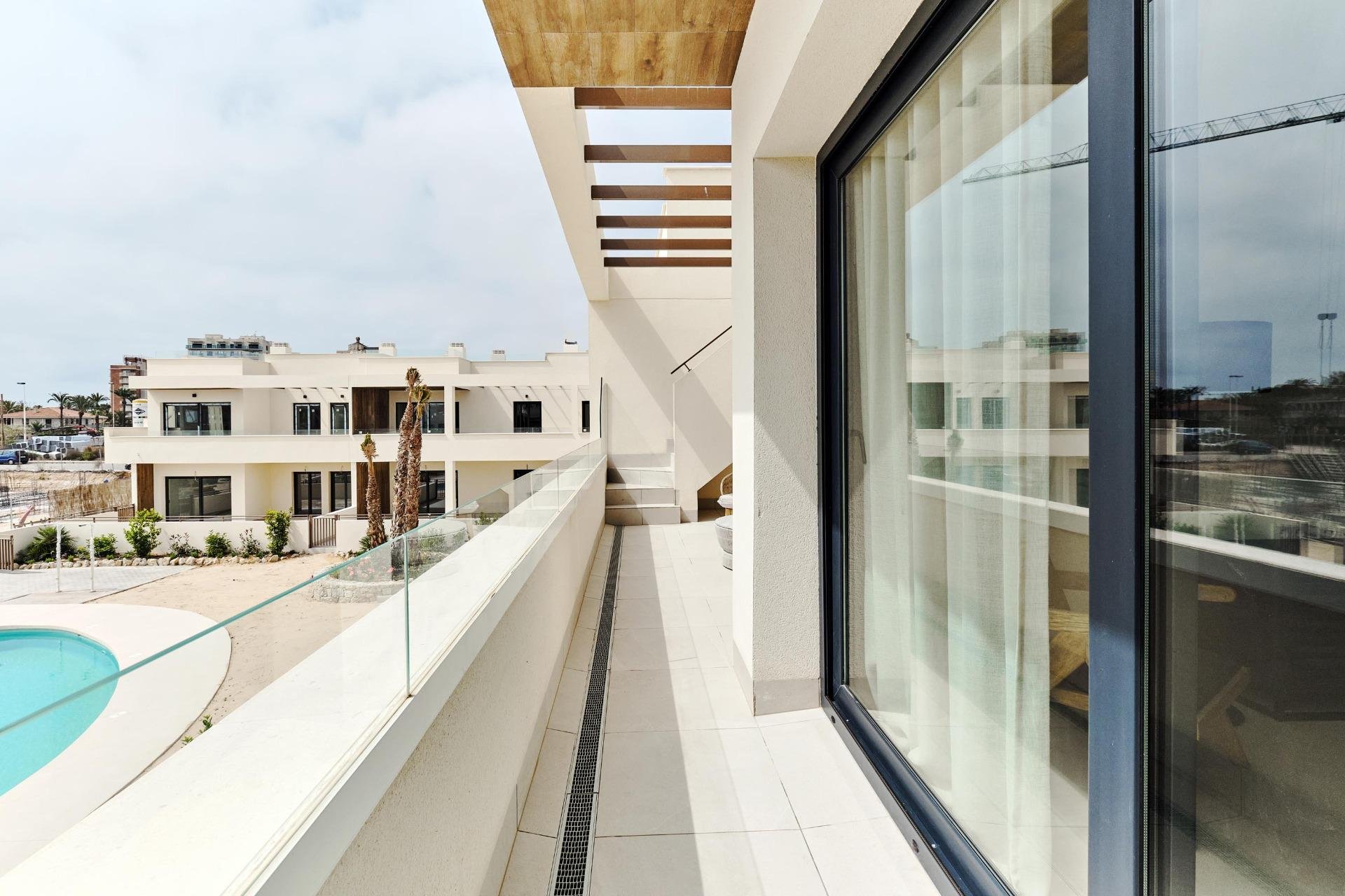 Nowa konstrukcja - Bungalow - Torrevieja - Villa Amalia