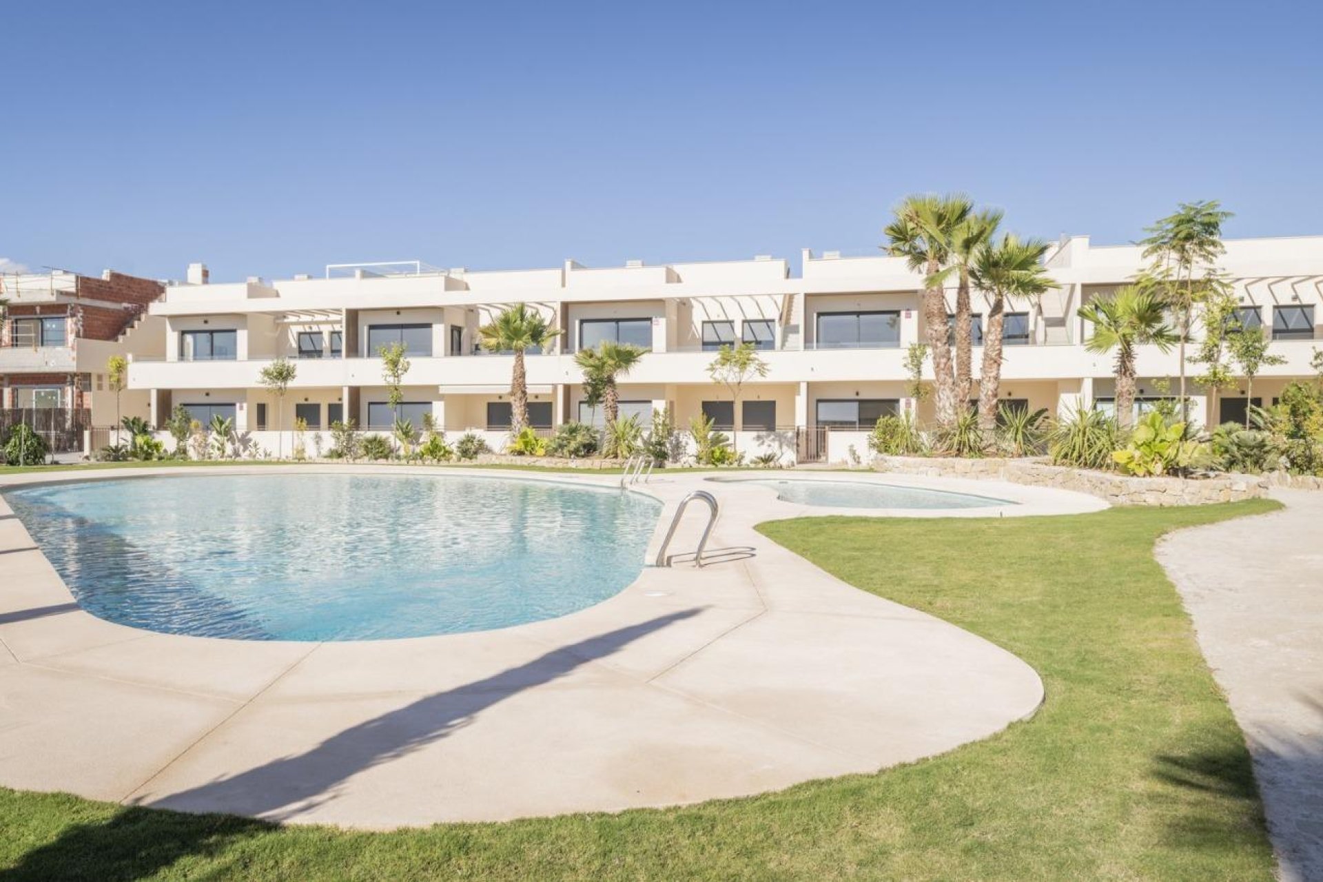 Nowa konstrukcja - Bungalow - Torrevieja - Villa Amalia