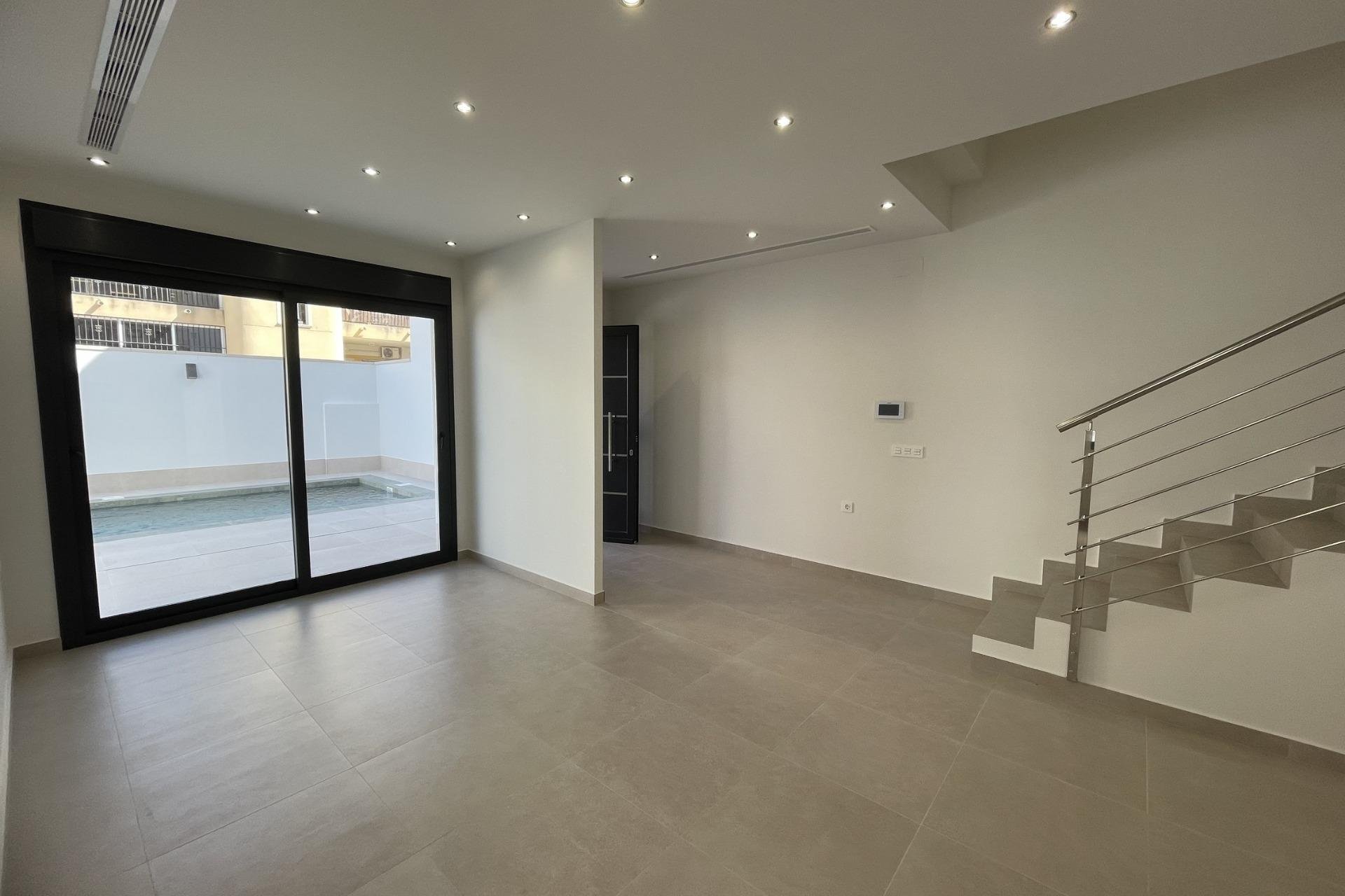 Nowa konstrukcja - Willa - Almoradí - Heredades