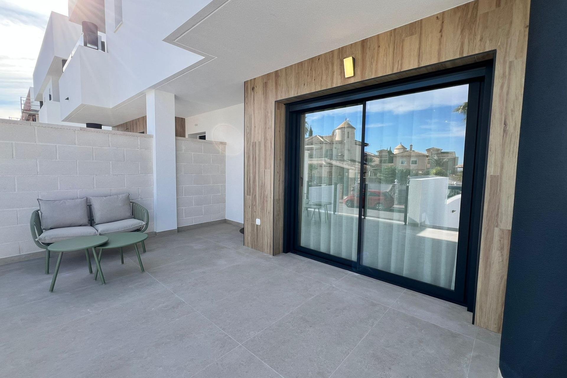 Nowa konstrukcja - Willa - Benferri - Benfis Park