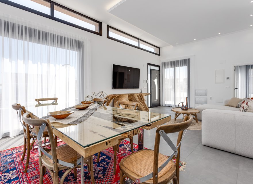 Nowa konstrukcja - Willa - La Mata