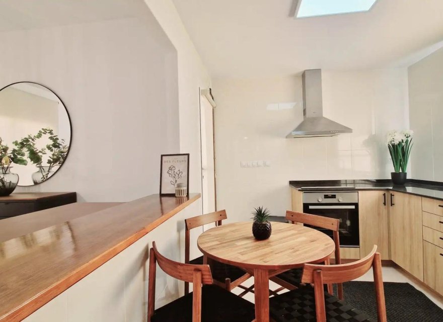 Nowa konstrukcja - Willa - Lorca - Purias