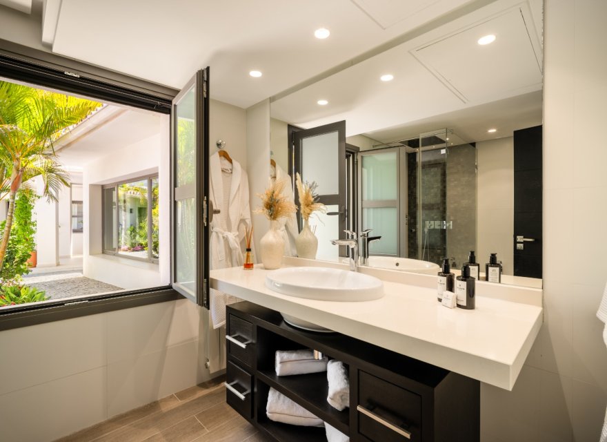 Nowa konstrukcja - Willa - Marbella