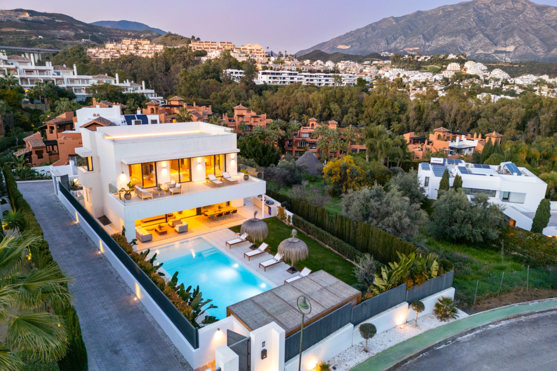 Nowa konstrukcja - Willa - Marbella