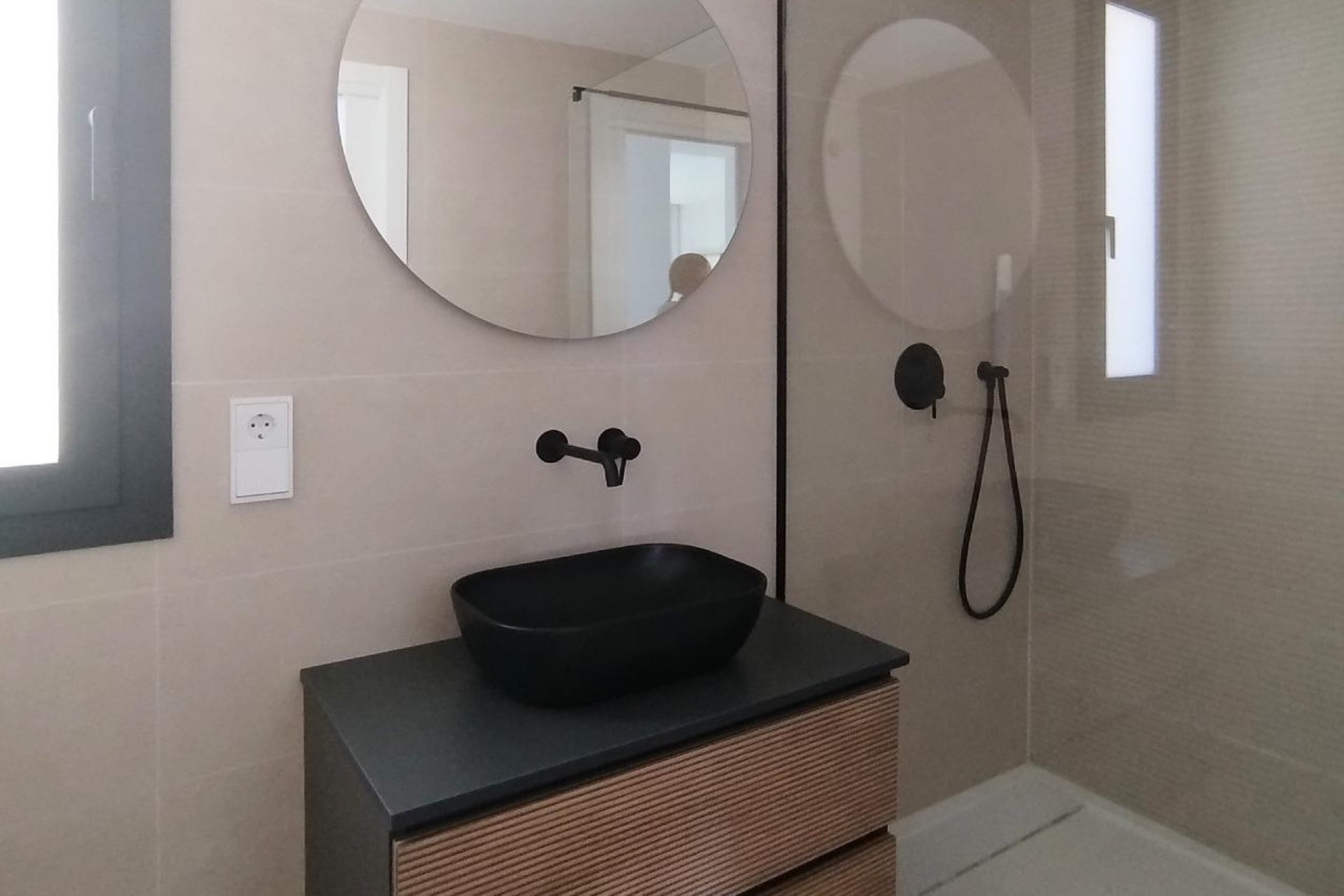 Nowa konstrukcja - Willa - Polop - PAU 1