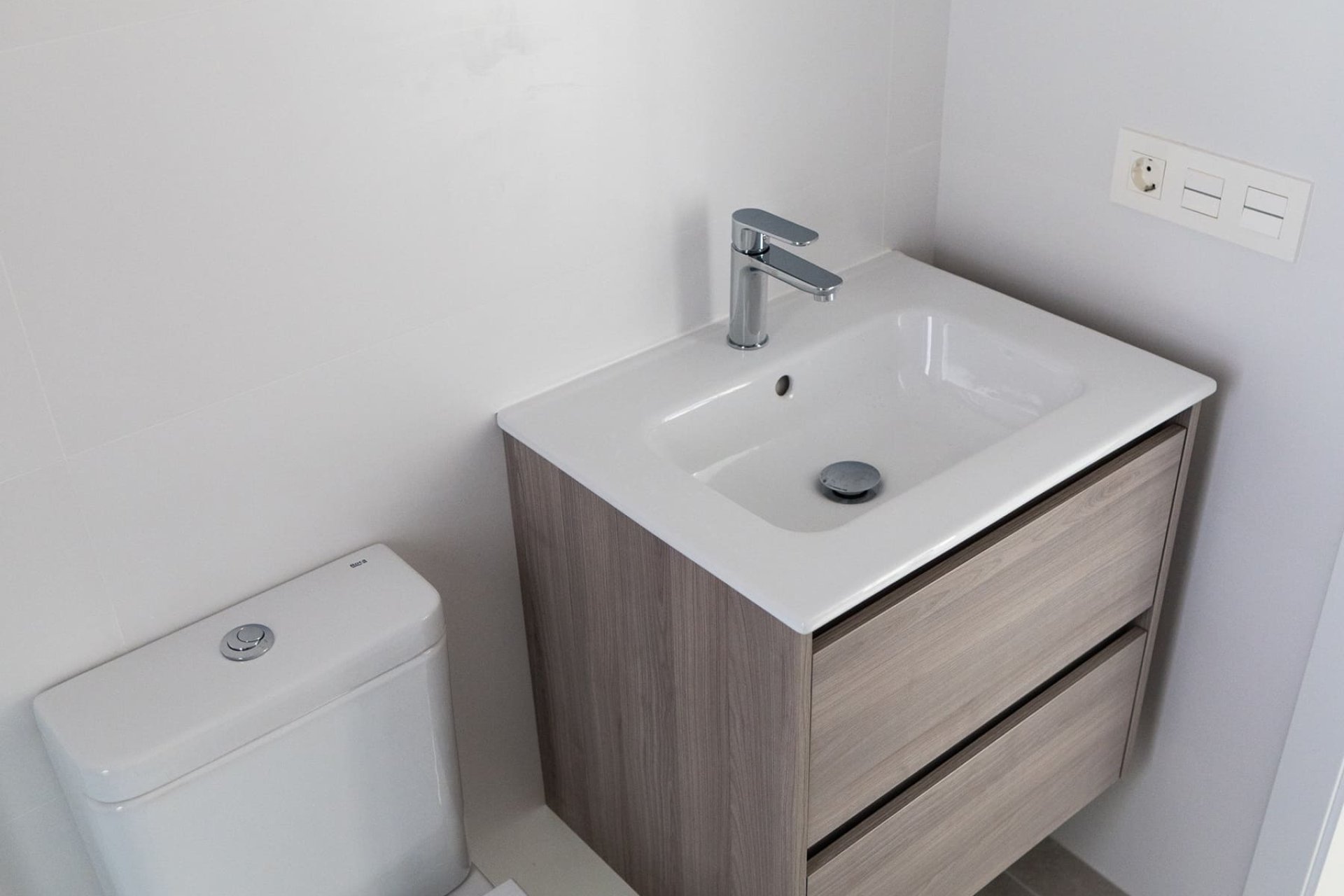 Nowa konstrukcja - Willa - Polop