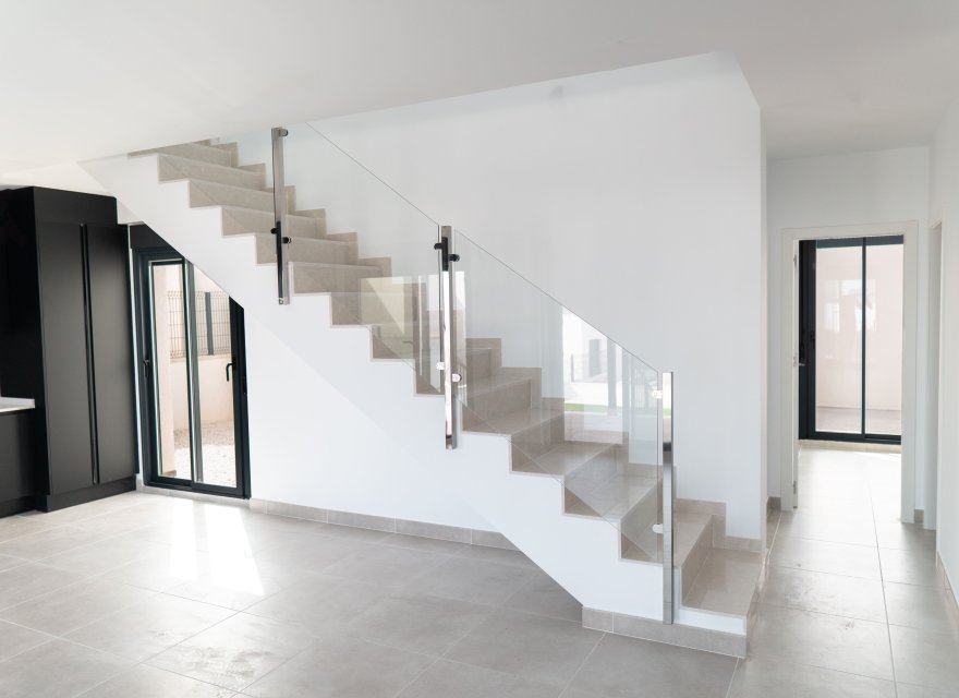 Nowa konstrukcja - Willa - Polop