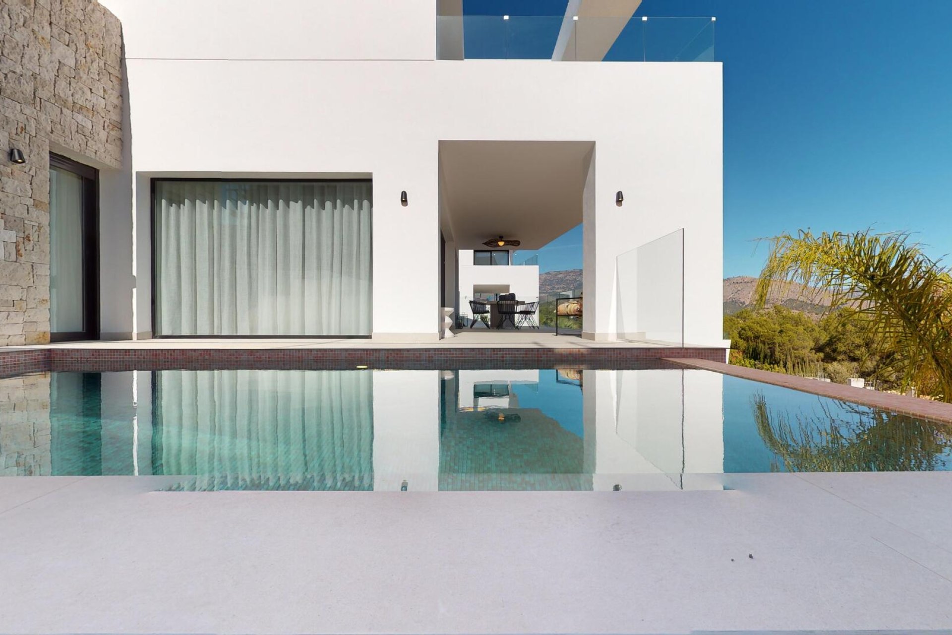 Nowa konstrukcja - Willa - Polop