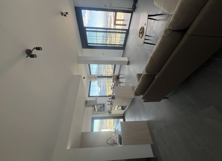 Nowa konstrukcja - Willa - Polop