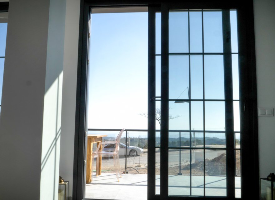 Nowa konstrukcja - Willa - Polop