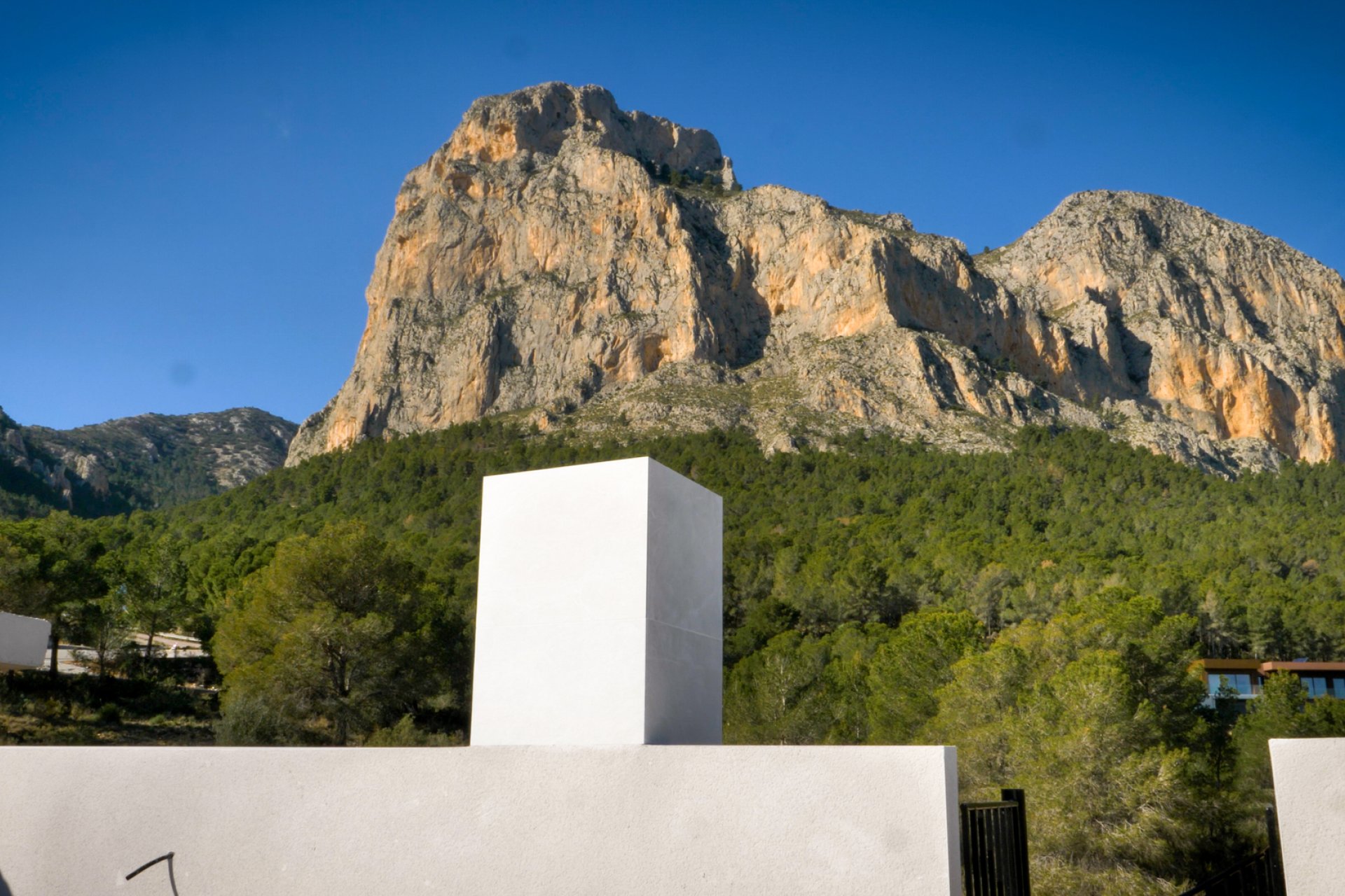 Nowa konstrukcja - Willa - Polop