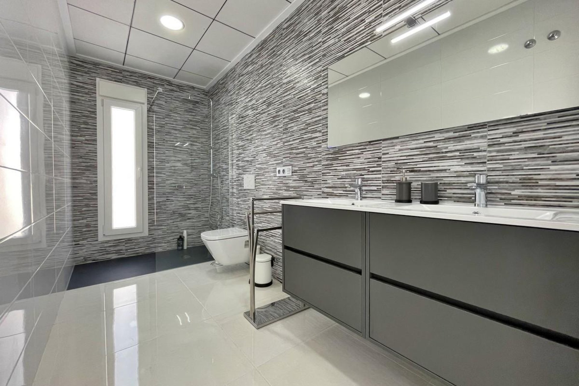 Nowa konstrukcja - Willa - Rafal