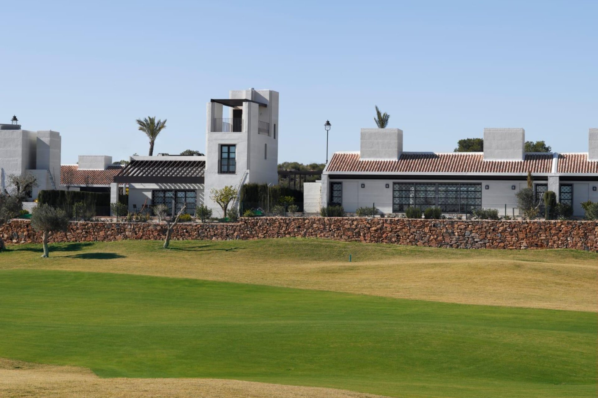 Nowa konstrukcja - Willa - Sucina - Peraleja Golf