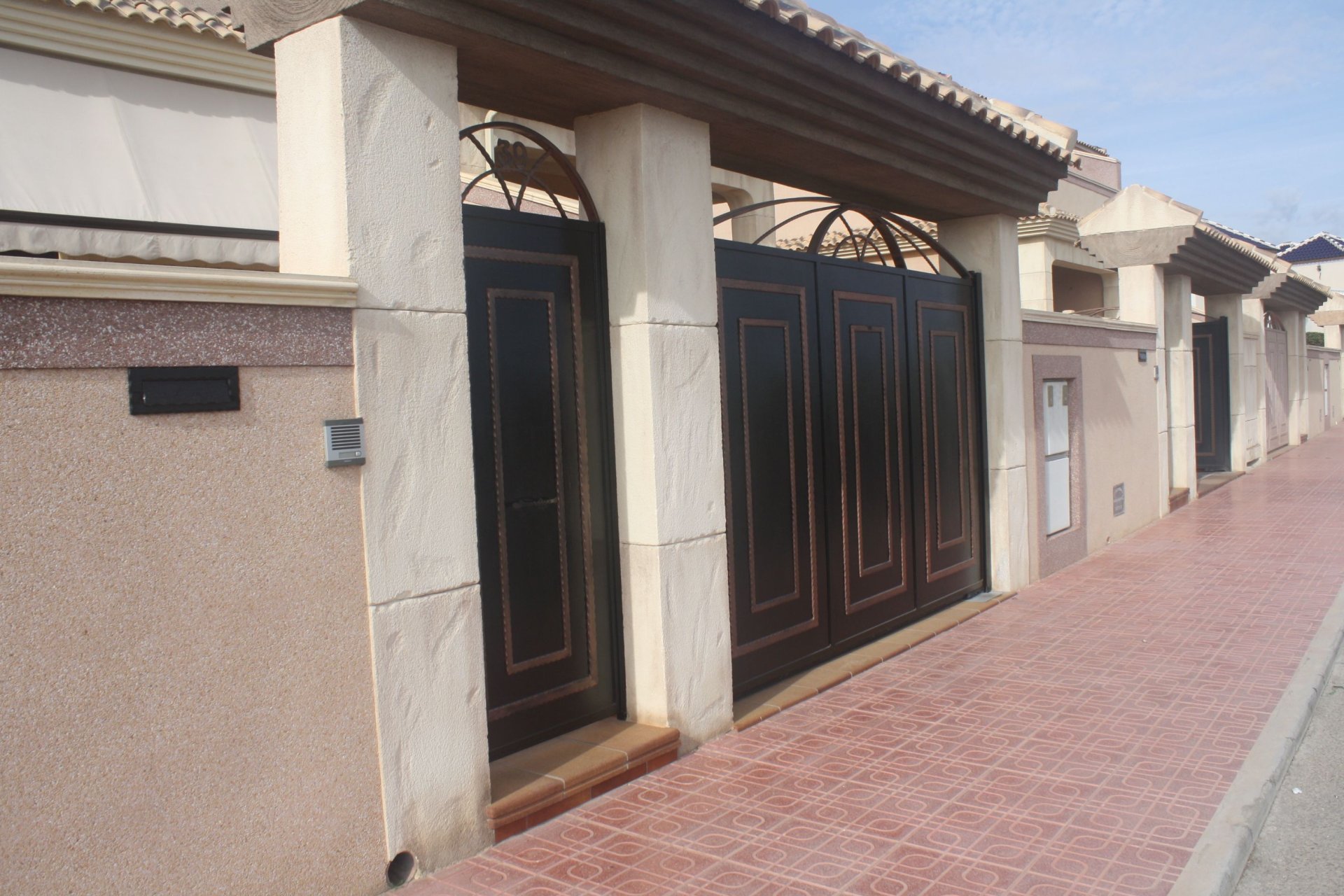 Nowa konstrukcja - Willa - Torrevieja