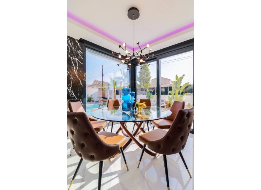 Nowa konstrukcja - Willa - Torrevieja