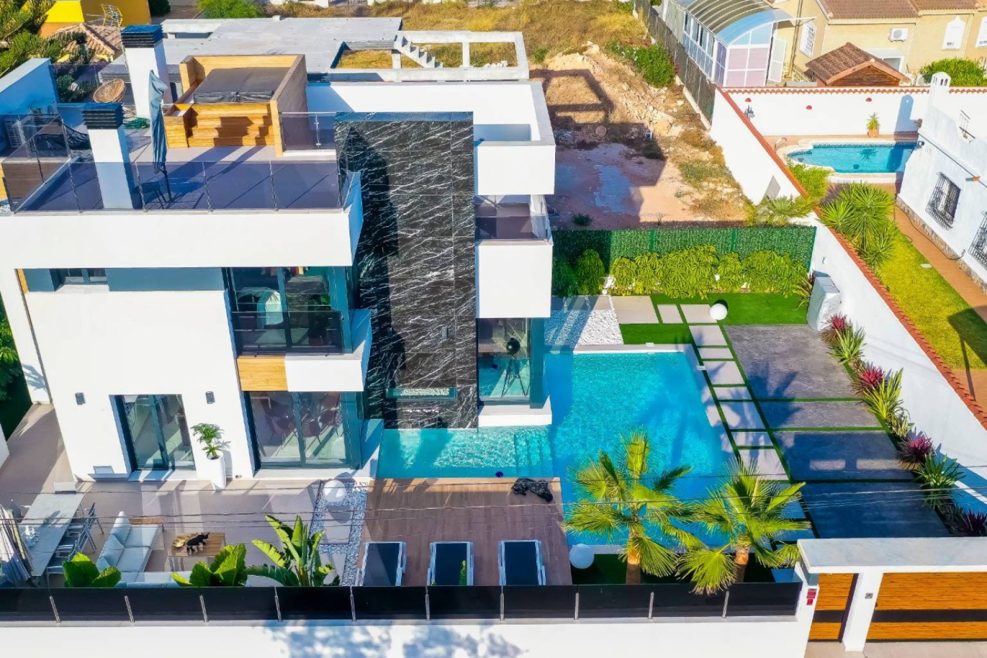 Nowa konstrukcja - Willa - Torrevieja