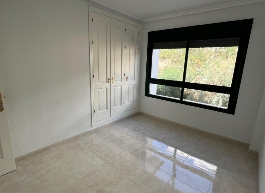 Obra nueva - Apartamento - Campoamor