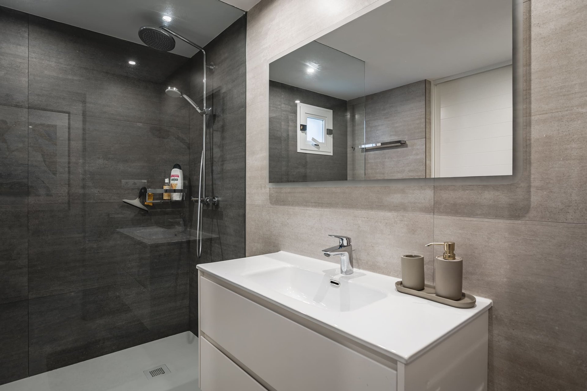 Obra nueva - Apartamento - Marbella