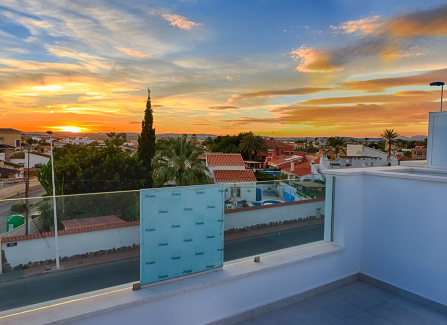 Obra nueva - Apartamento - Pilar de la Horadada