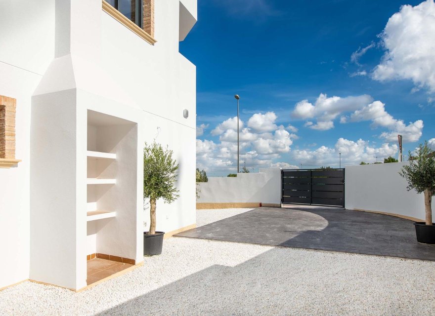 Obra nueva - Bungalow - Cox - San Fernando