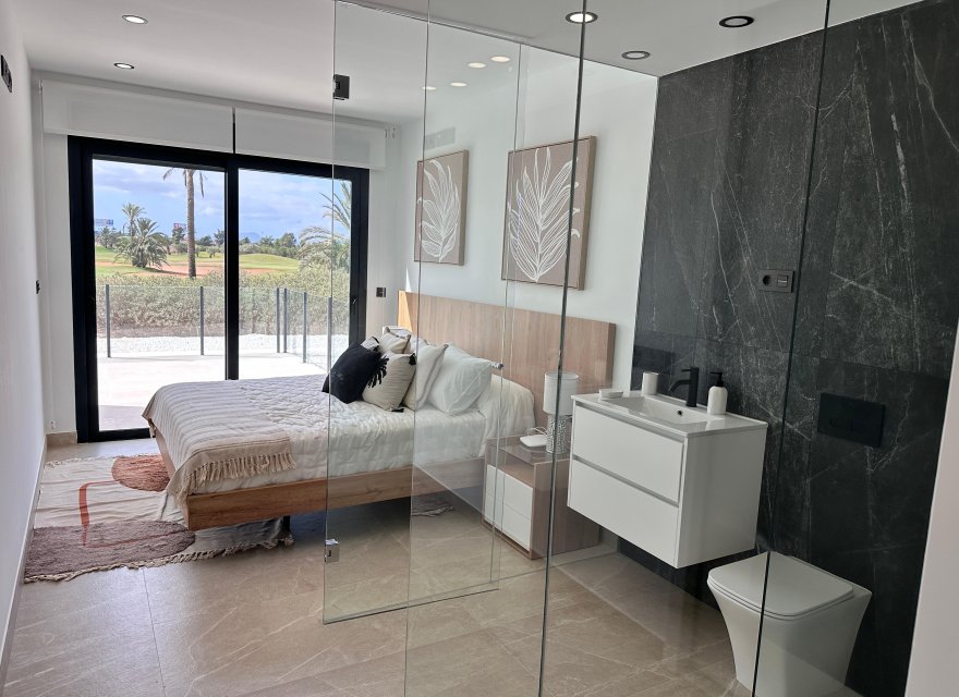 Obra nueva - Bungalow - Los Alcazares