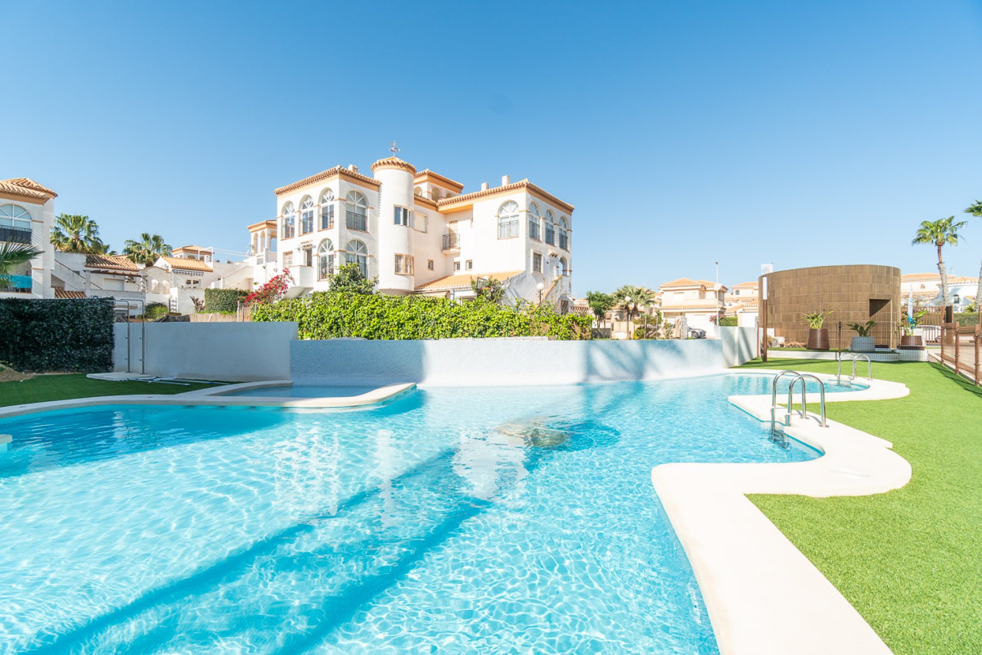 Obra nueva - Bungalow - Orihuela Costa