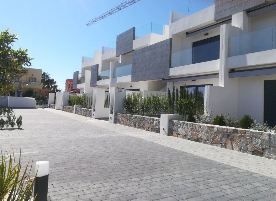 Obra nueva - Bungalow - Torrevieja
