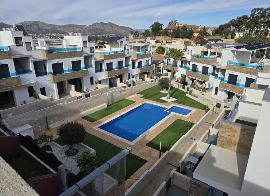 Obra nueva - Duplex - Bigastro - pueblo