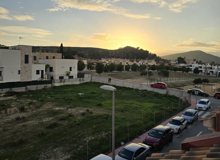 Obra nueva - Duplex - Bigastro - pueblo