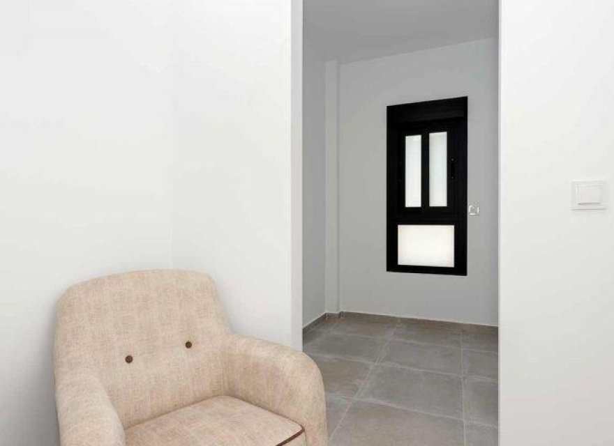 Obra nueva - Duplex - Daya Nueva - Centro