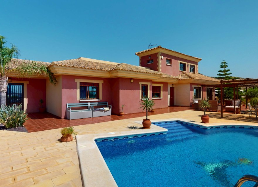 Obra nueva - Villa - Aguilas