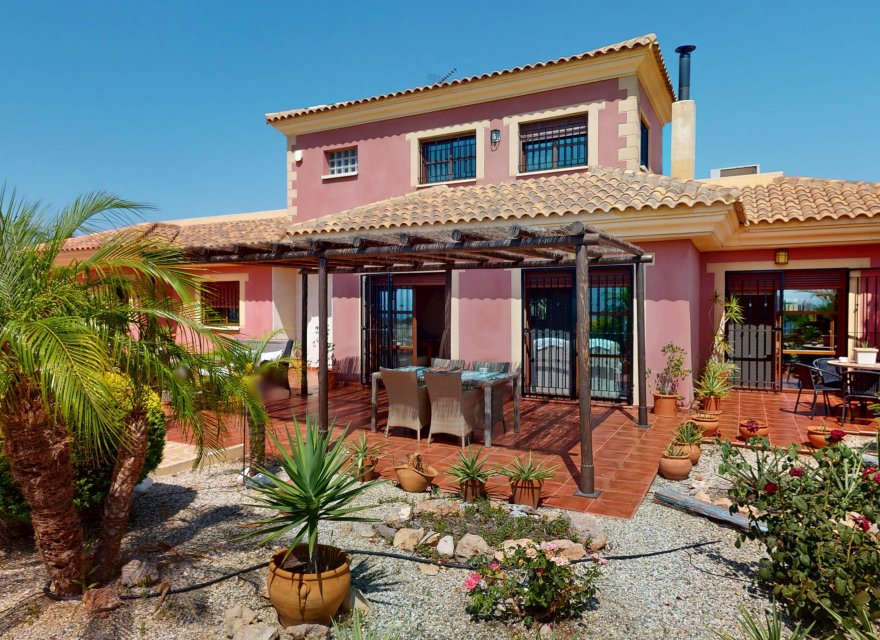 Obra nueva - Villa - Aguilas