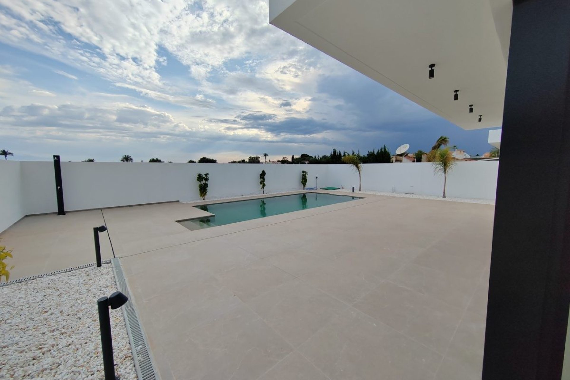 Obra nueva - Villa - Alicante (San Juan)