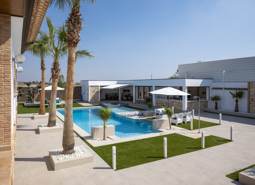 Obra nueva - Villa - Avileses - Jerónimo y Avileses