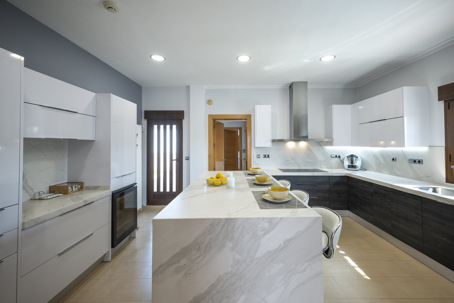 Obra nueva - Villa - Avileses - Jerónimo y Avileses