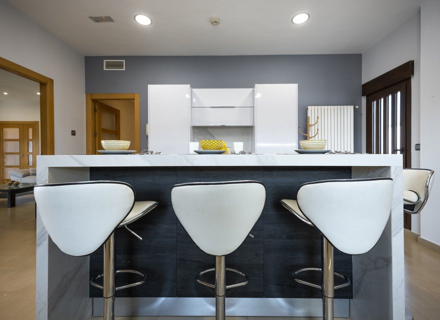 Obra nueva - Villa - Avileses - Jerónimo y Avileses