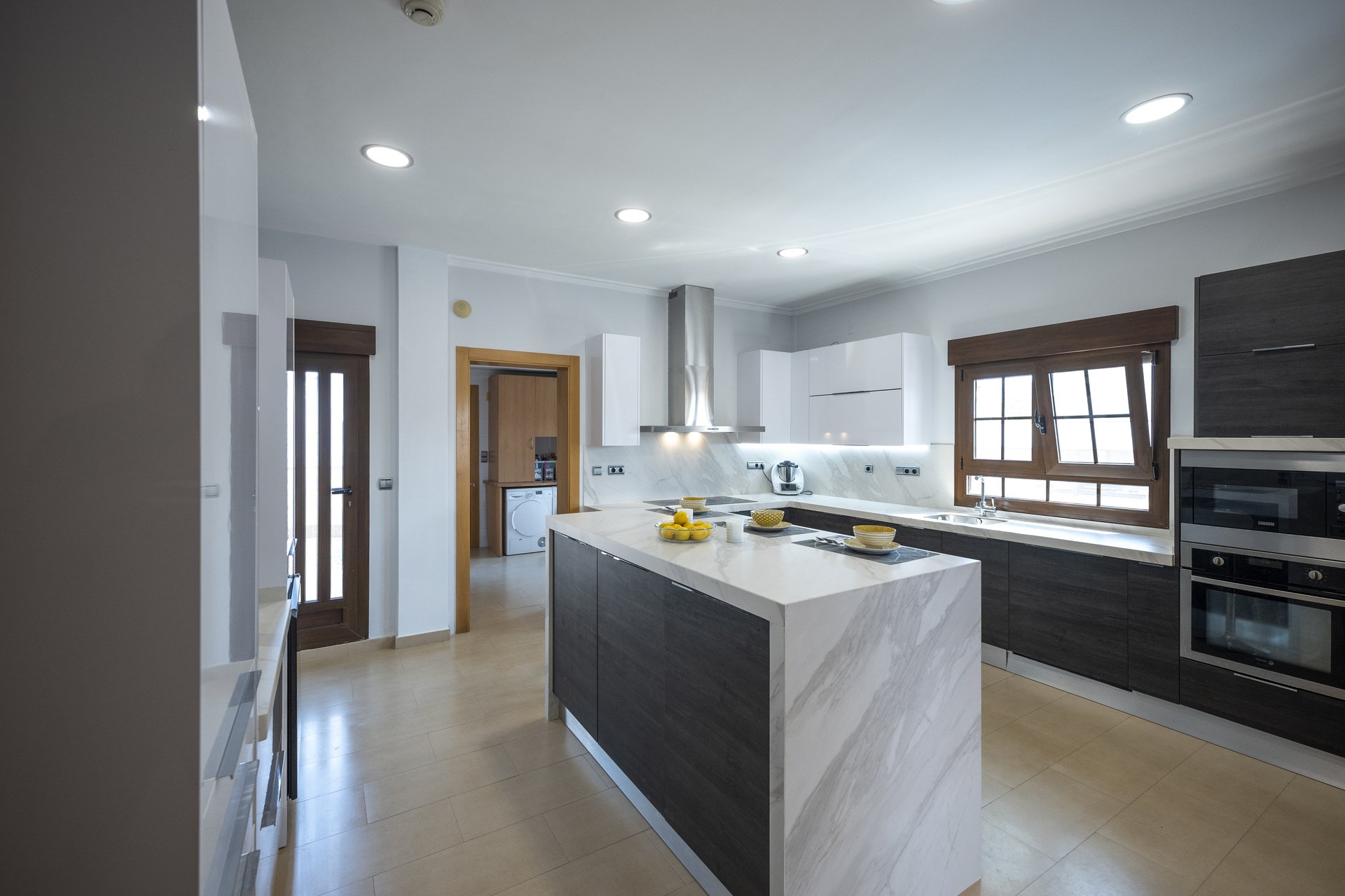 Obra nueva - Villa - Avileses - Jerónimo y Avileses