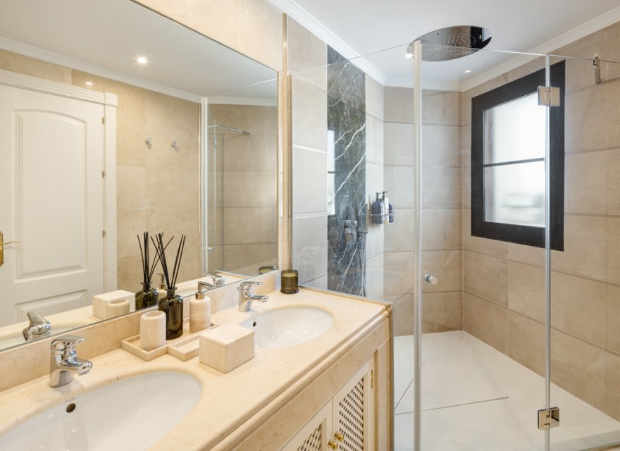 Obra nueva - Villa - Benahavís