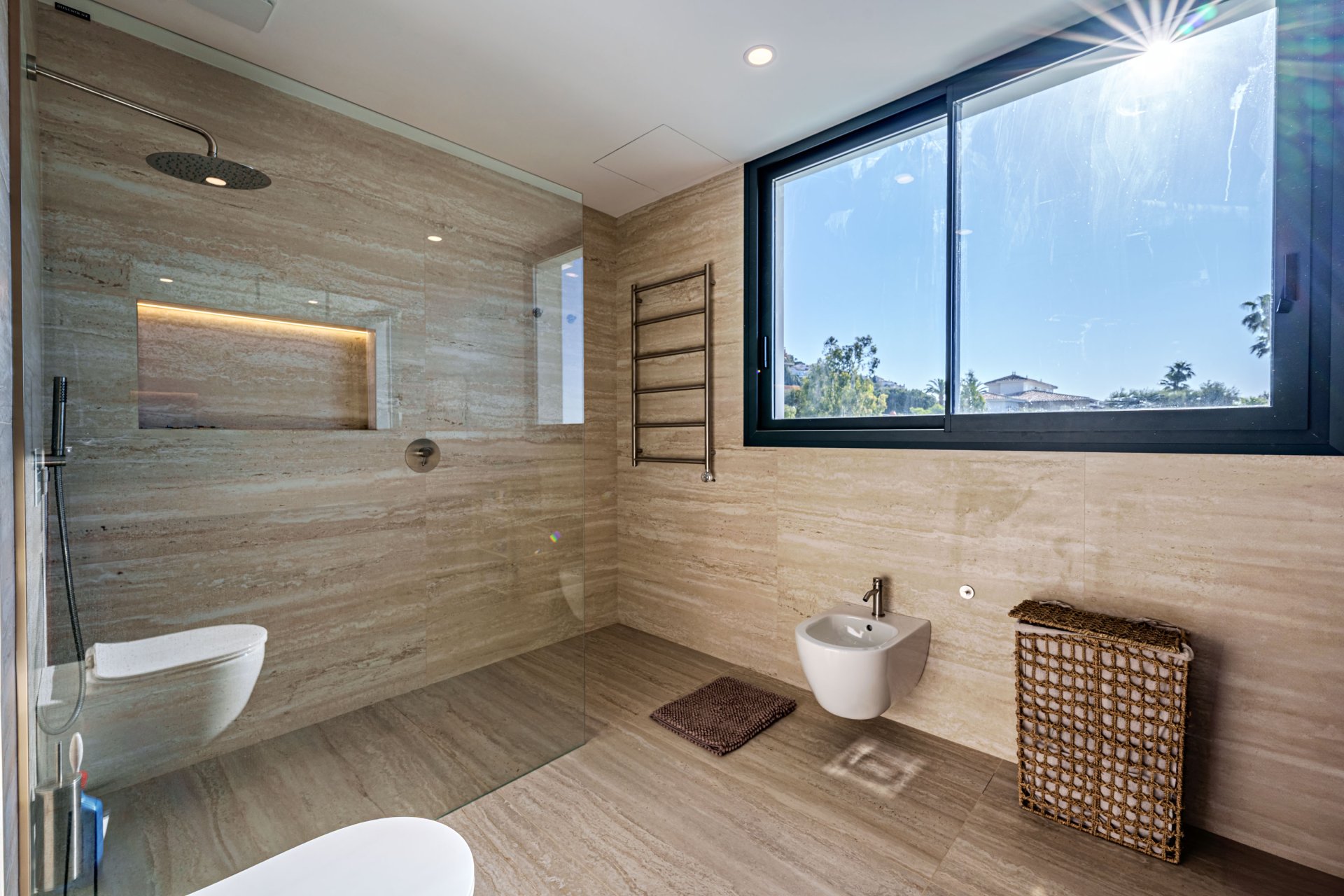 Obra nueva - Villa - Benalmadena - Benalmádena