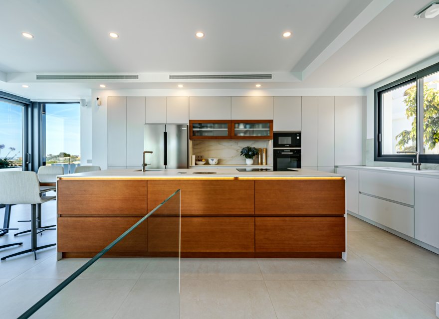 Obra nueva - Villa - Benalmadena - Benalmádena