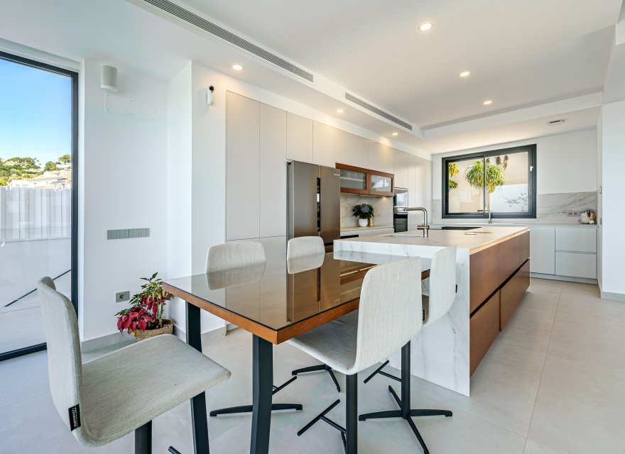 Obra nueva - Villa - Benalmadena - Benalmádena