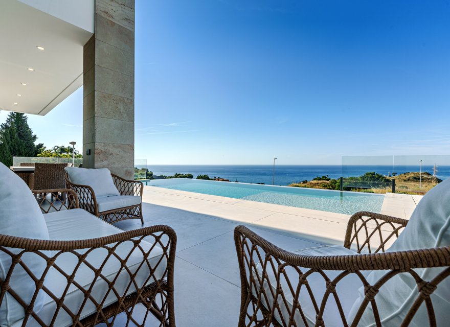 Obra nueva - Villa - Benalmadena - Benalmádena