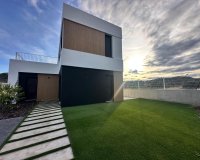 Obra nueva - Villa - Benidorm - Campana Garden