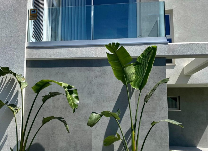 Obra nueva - Villa - Benidorm - Sierra Cortina